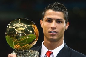 开元官方入口 -综合格斗赛场焦点！比利时队对阵西班牙队，冠军之争悬念重重，胜负难料