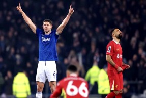 开元娱乐下载 - Rookie遭遇十二连败，皇家马德里教练面临压力！